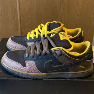 2010 Nike Sb Yellow Curb